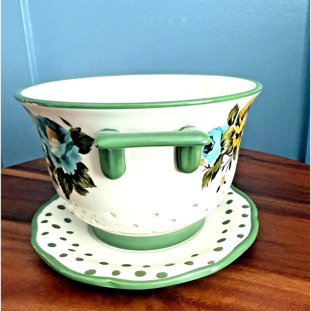 Pioneer Woman Rose Shadow Green Ceramic Berry Colander Strainer with Drip Plate